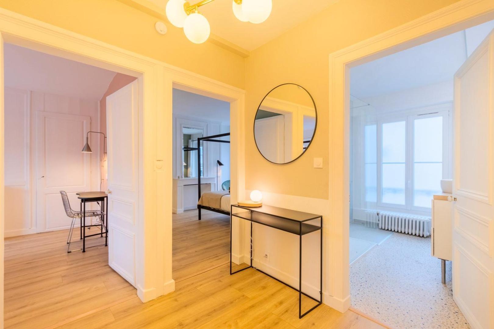3 Bedroom Apartment On The Grand Place Lille Exterior photo