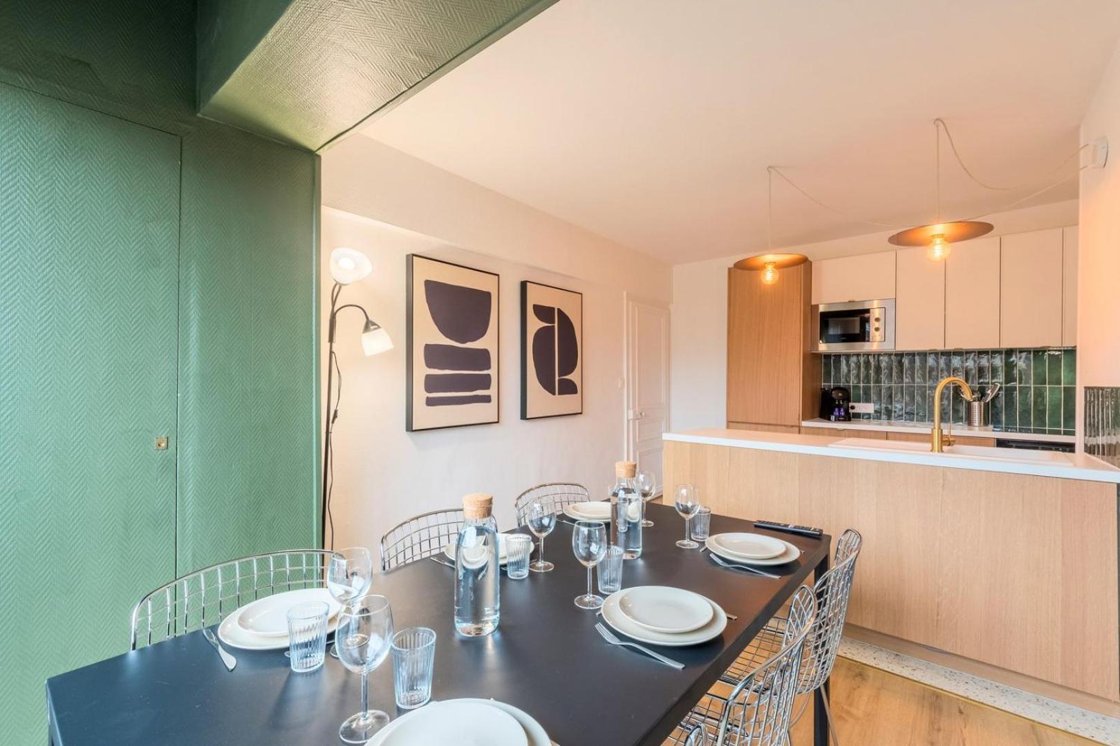 3 Bedroom Apartment On The Grand Place Lille Exterior photo