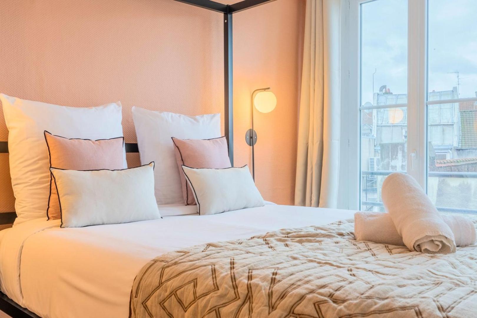 3 Bedroom Apartment On The Grand Place Lille Exterior photo